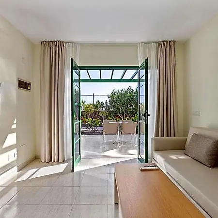 Thb Royal Hotel