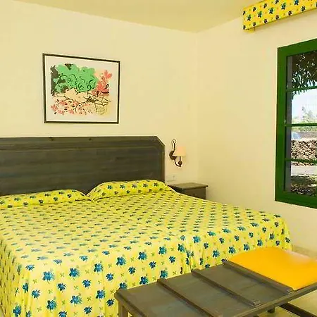 Thb Royal Hotel