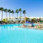 Thb Royal Ξενοδοχείο 4*