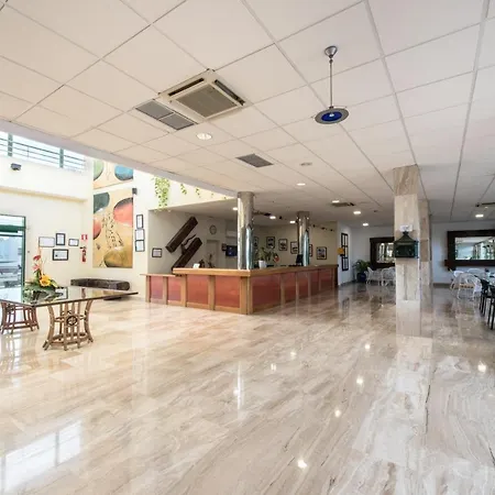 Thb皇家酒店 普拉亚布兰卡